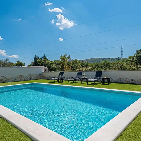 Casa Del Sol By Interhome *