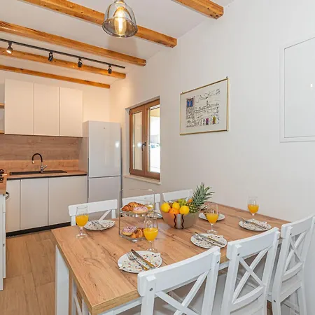 Casa Del Sol By Interhome بيت للعطل