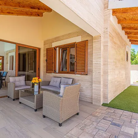Casa Del Sol By Interhome
