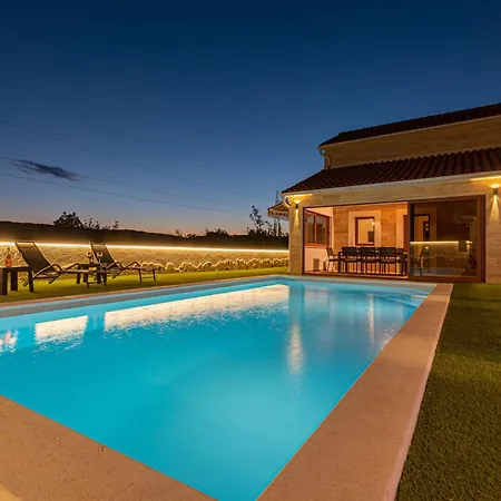 Casa Del Sol By Interhome بيت للعطل شيبينيك